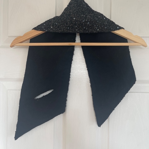 Sequin Scarf NWOT O/S - Picture 4 of 5